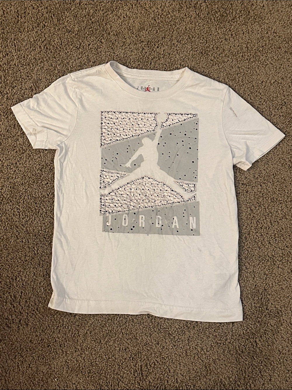 Jordan White Boys Short Sleeve Tee with Gray Graphic